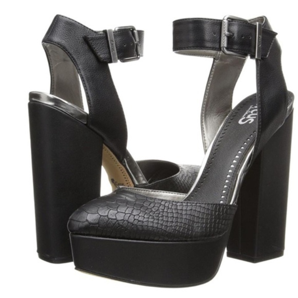Circus black high chuncky heels